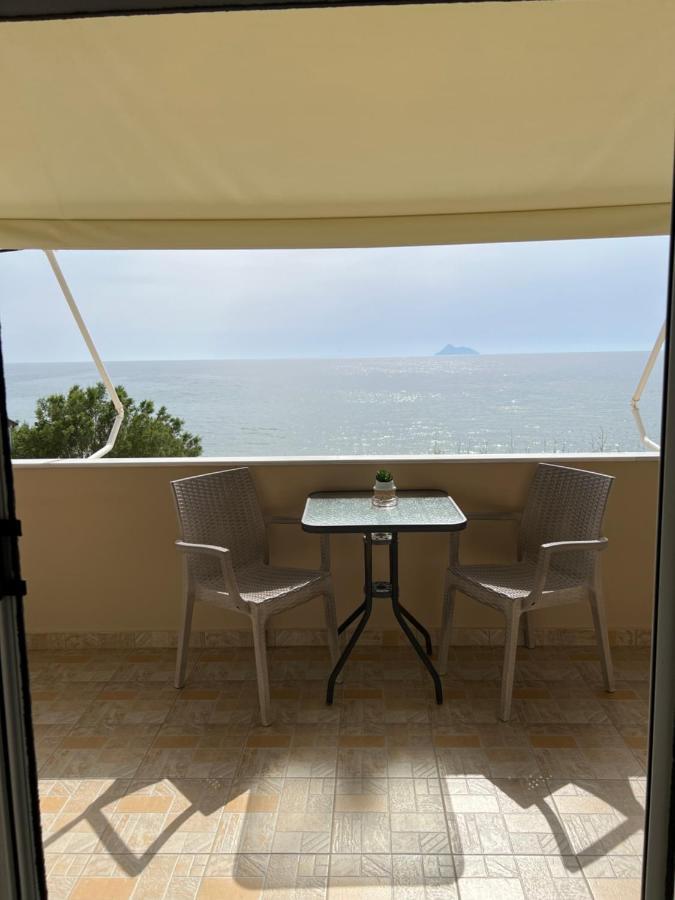 Pelini Apartamento Kalamaki  Exterior foto