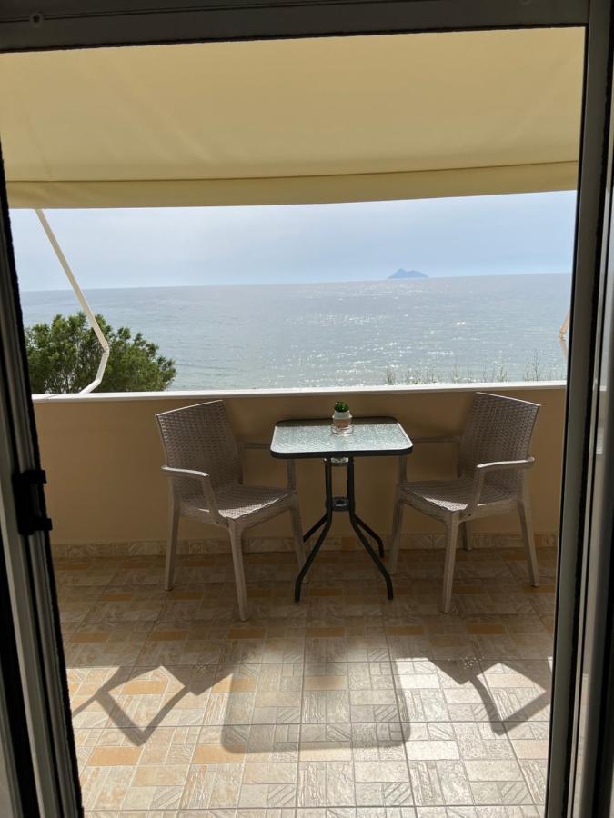 Pelini Apartamento Kalamaki  Exterior foto