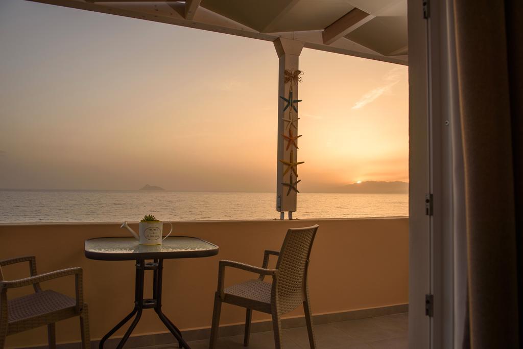 Pelini Apartamento Kalamaki  Exterior foto